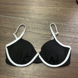 Shade & Shore Black and White Underwire Bikini Top 34D